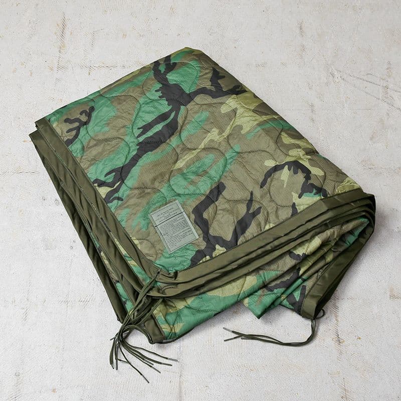 デッドストック迷彩ポンチョ!