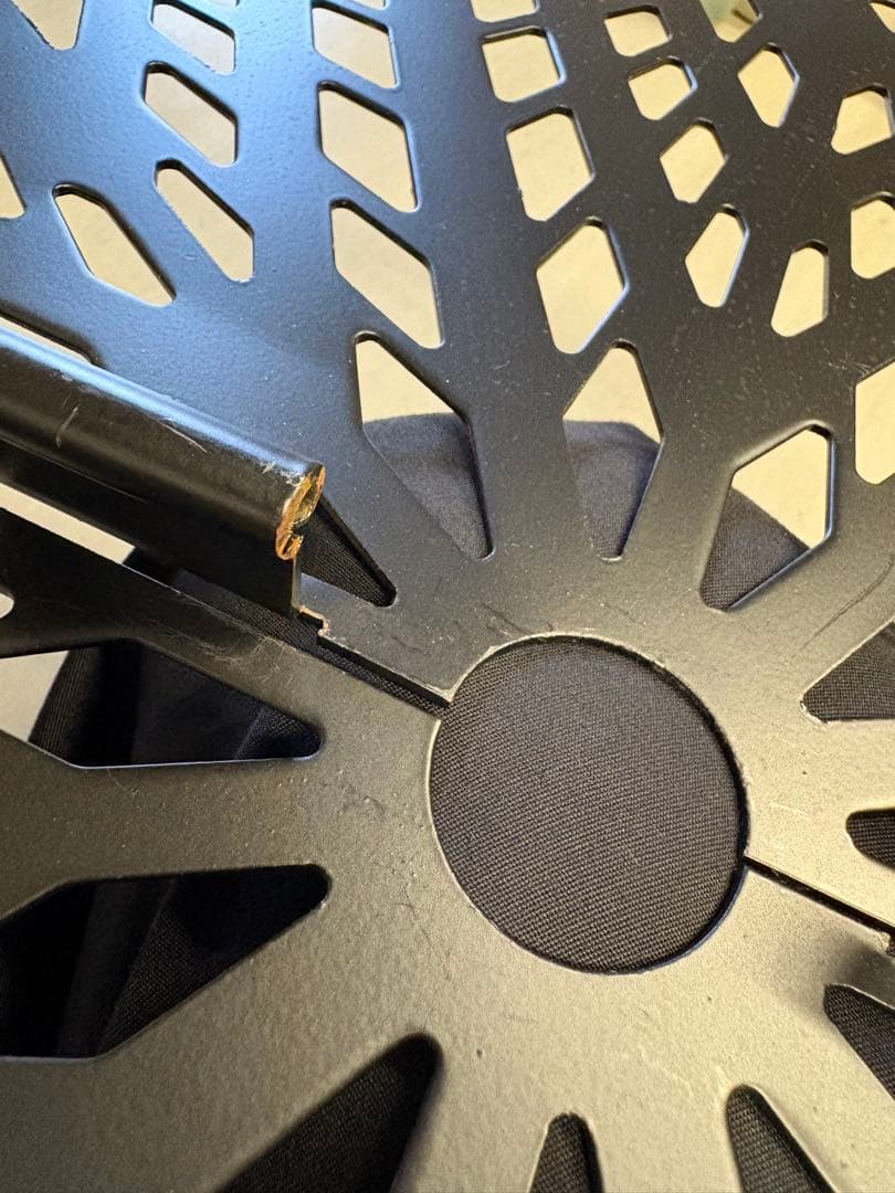 ハイランダーヘキサゴンスチールインナーテーブル