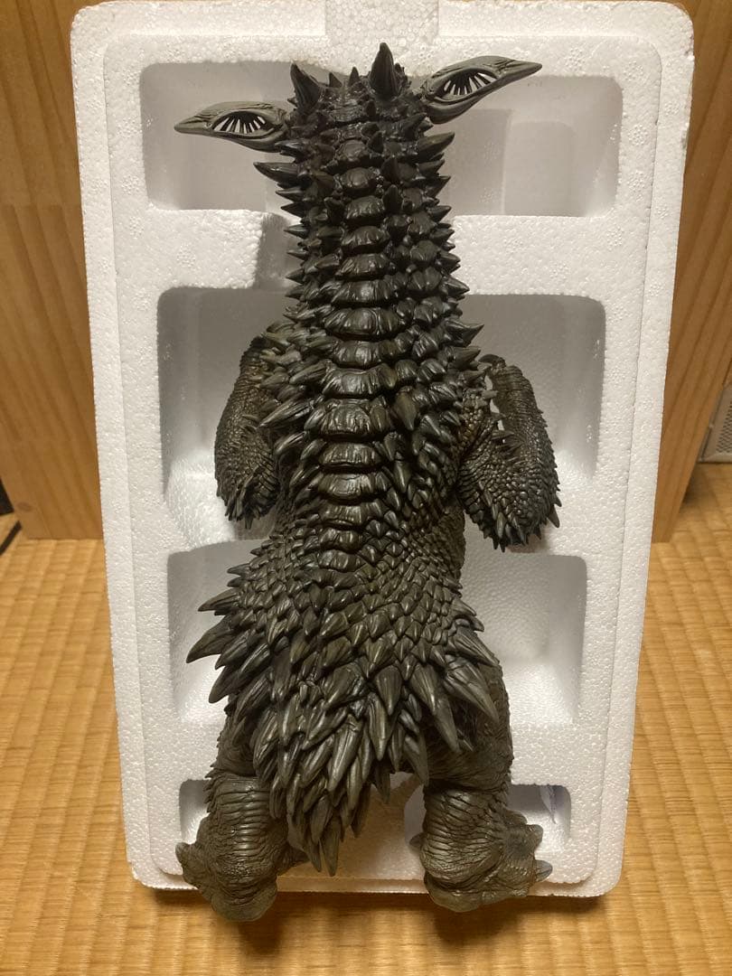 ACRO 怪獣リミックス ギャンゴ