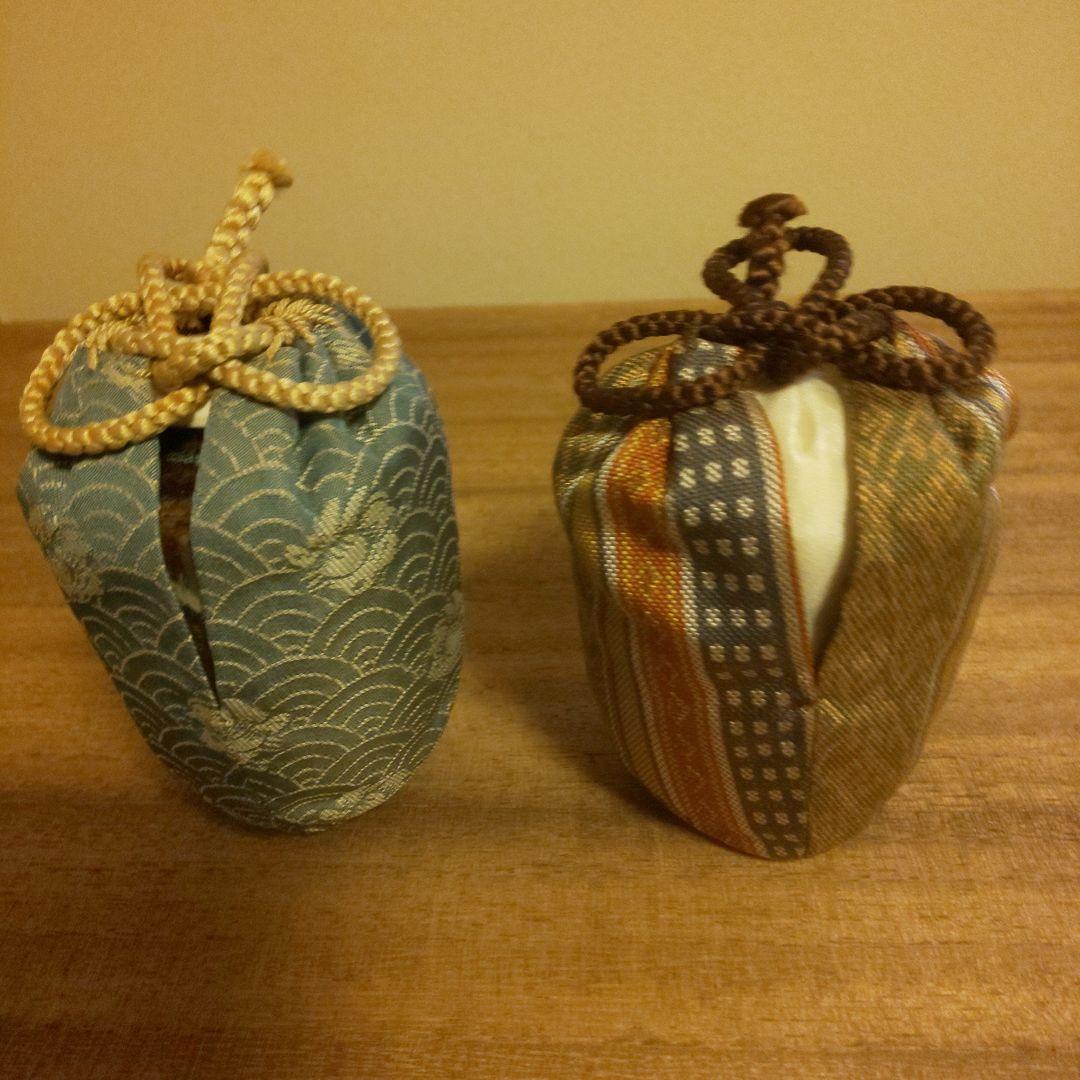 A 268          高取茶入・高取八山造   ( 鵬雲斎大宗匠箱書 )