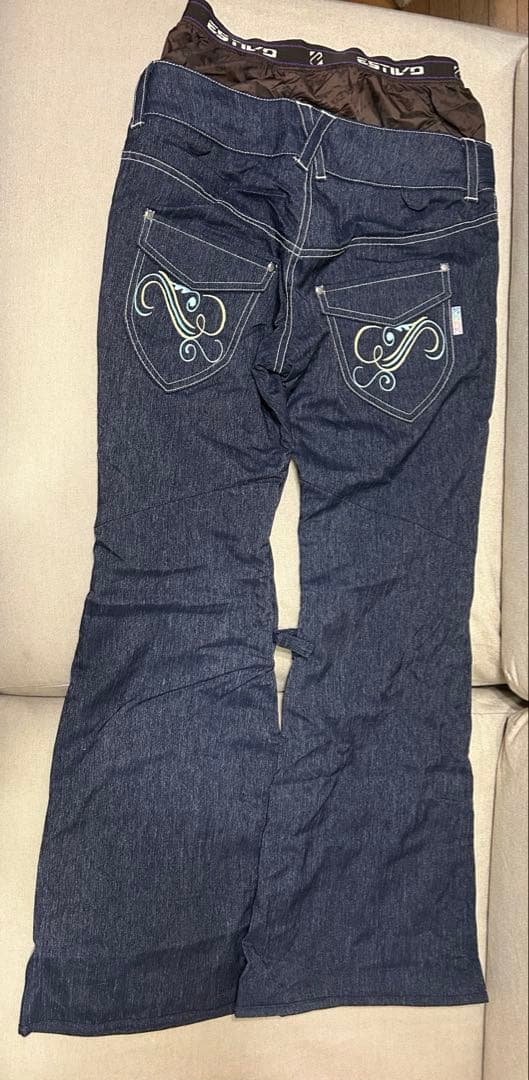 エスティボ ESTIVO スノボウェア　パンツ　デニム　レディース　M 美品