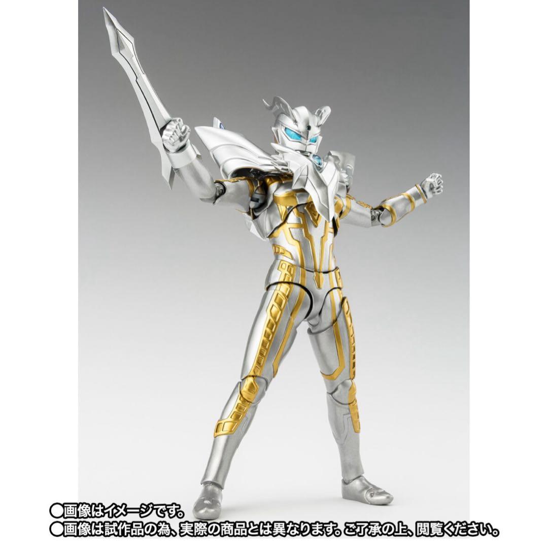 S.H.Figuartsウルティメイトシャイニングウルトラマンゼロ　イベント限定