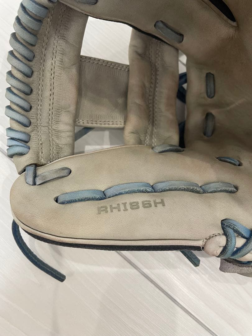 Wilson 軟式グローブ　ワナビーヒーロー　86