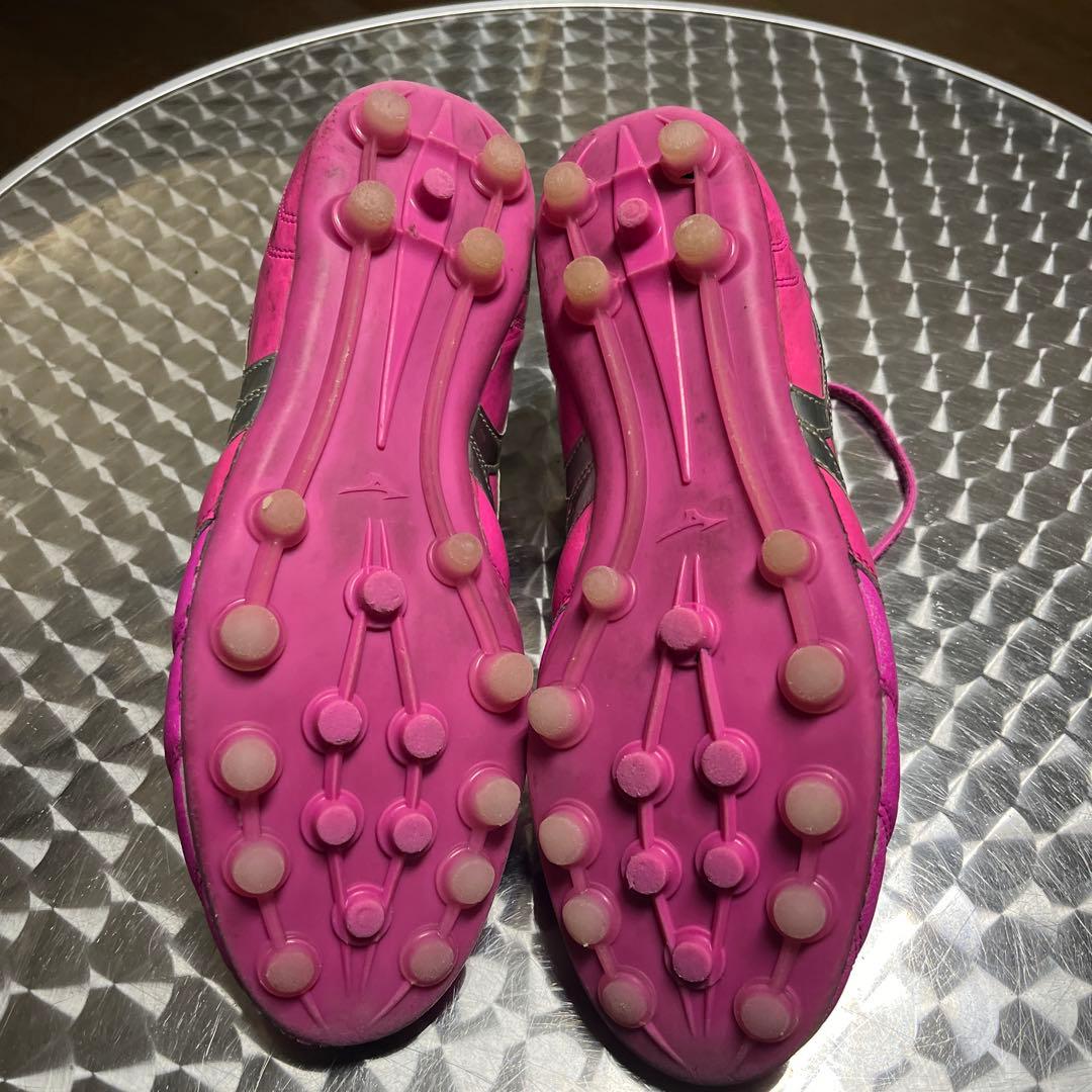 ミズノモレリア 海外限定カラー