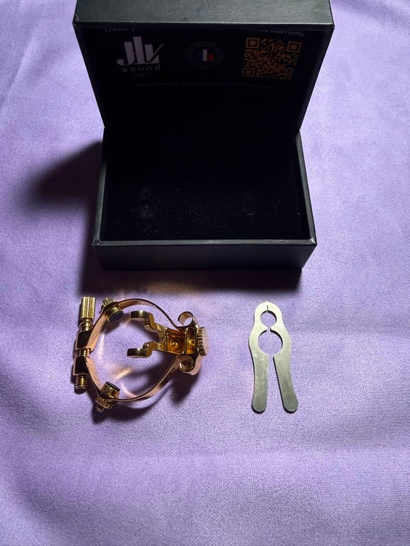 JLV アルトサックス用リガチャー　24K金メッキ GP