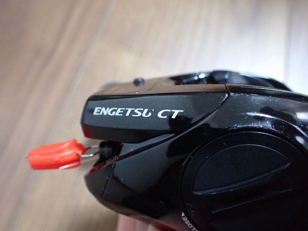 ENGETSU CT 100 PG 両軸リール 右巻き