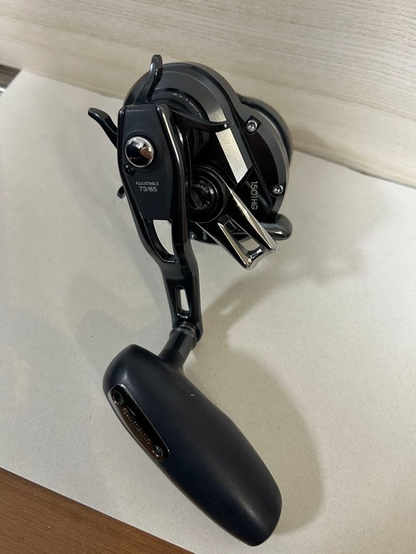 SHIN です OCEA JIGGER 1501HG ベイトリール