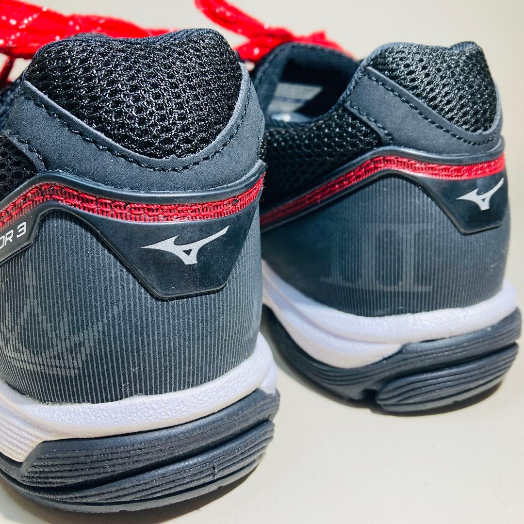 【新品未使用ダグ付き】MIZUNO ミズノ ウェーブエンペラー3 26.0cm