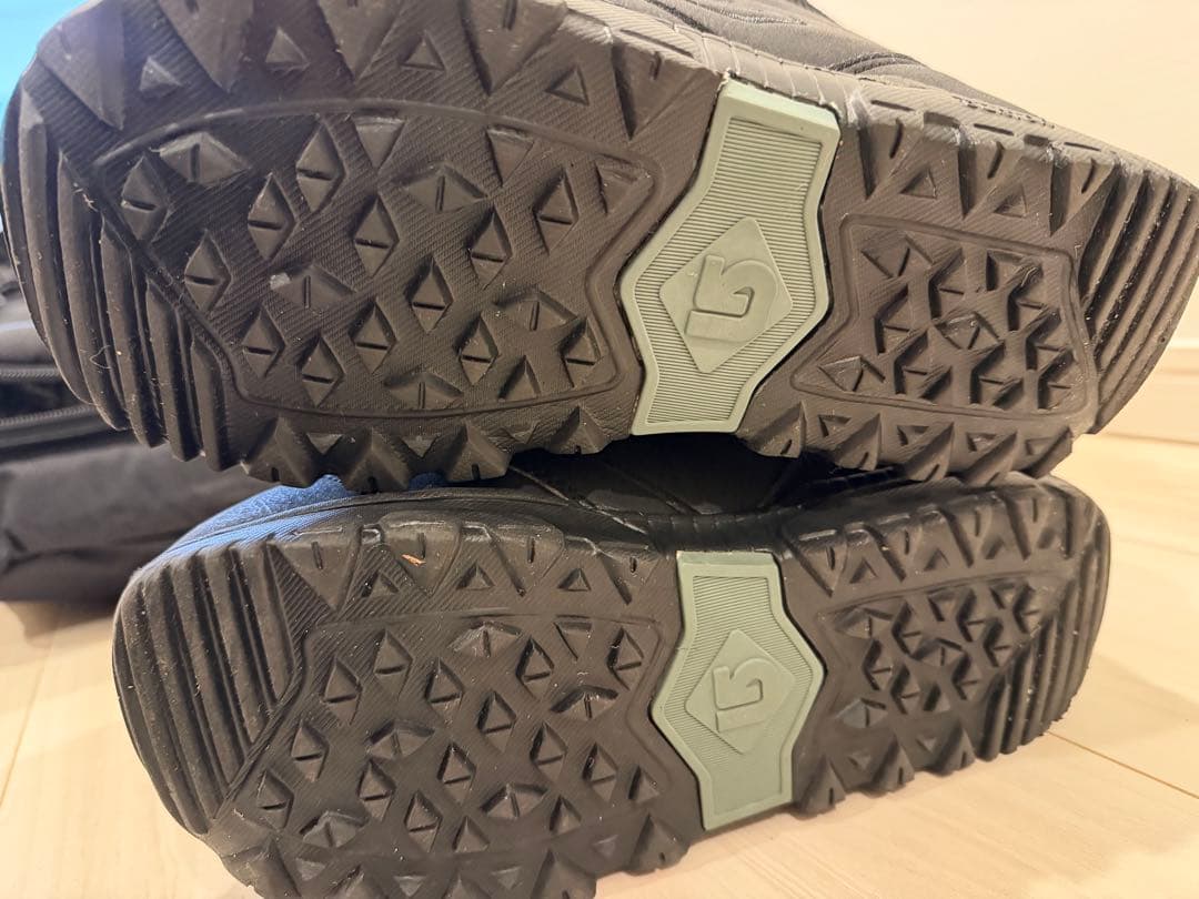 【比較的美品】Burton moto スノーボードブーツ 25cm