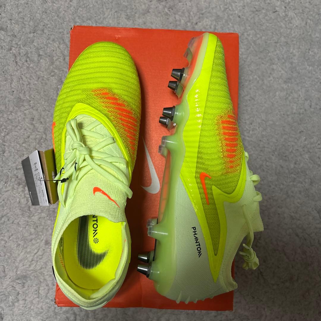 シューズ PHNTOM 6 LOW ELITE SG-PRO P