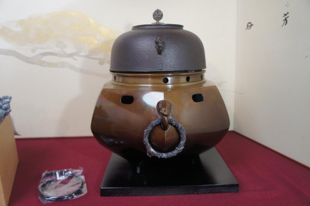 ☆美品 未使用 在銘真形釜添え 唐銅六角風炉 500W電熱器(可変)送料込み