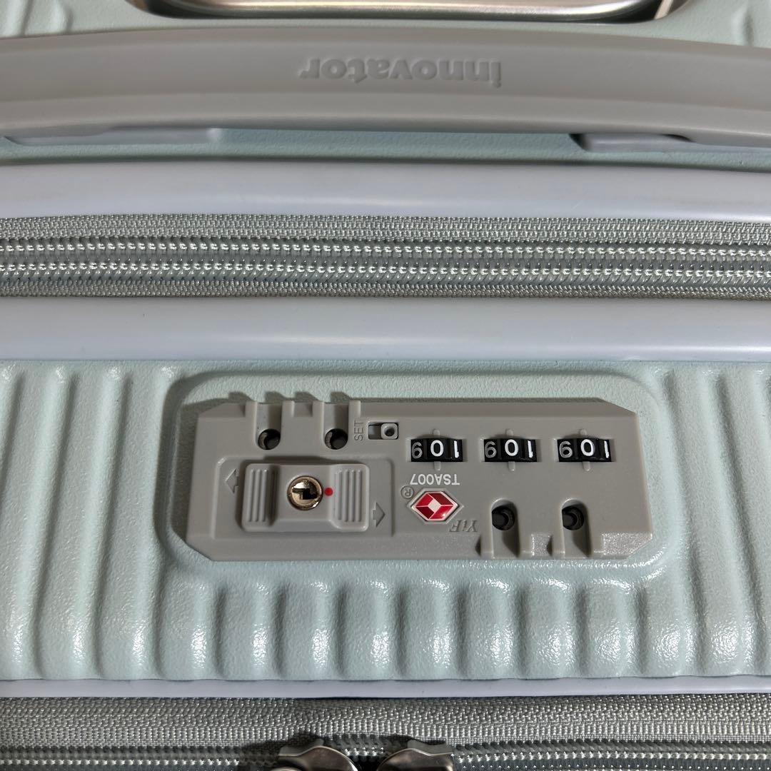 【極美品】イノベータースーツケース inv30 21L ペールブルー 機内持ち込