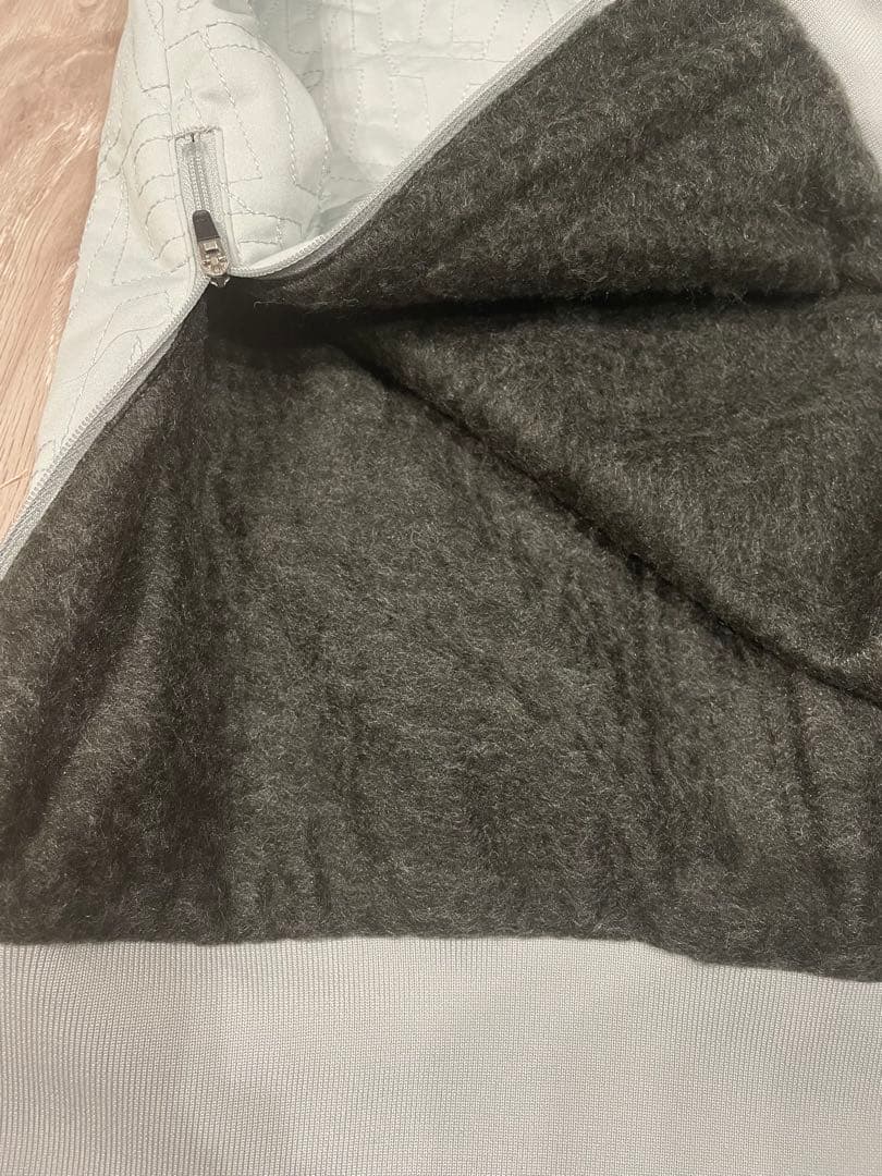 Ｖ12 ZEROFIT コラボ アウター ウォームスニード 被り レディース L