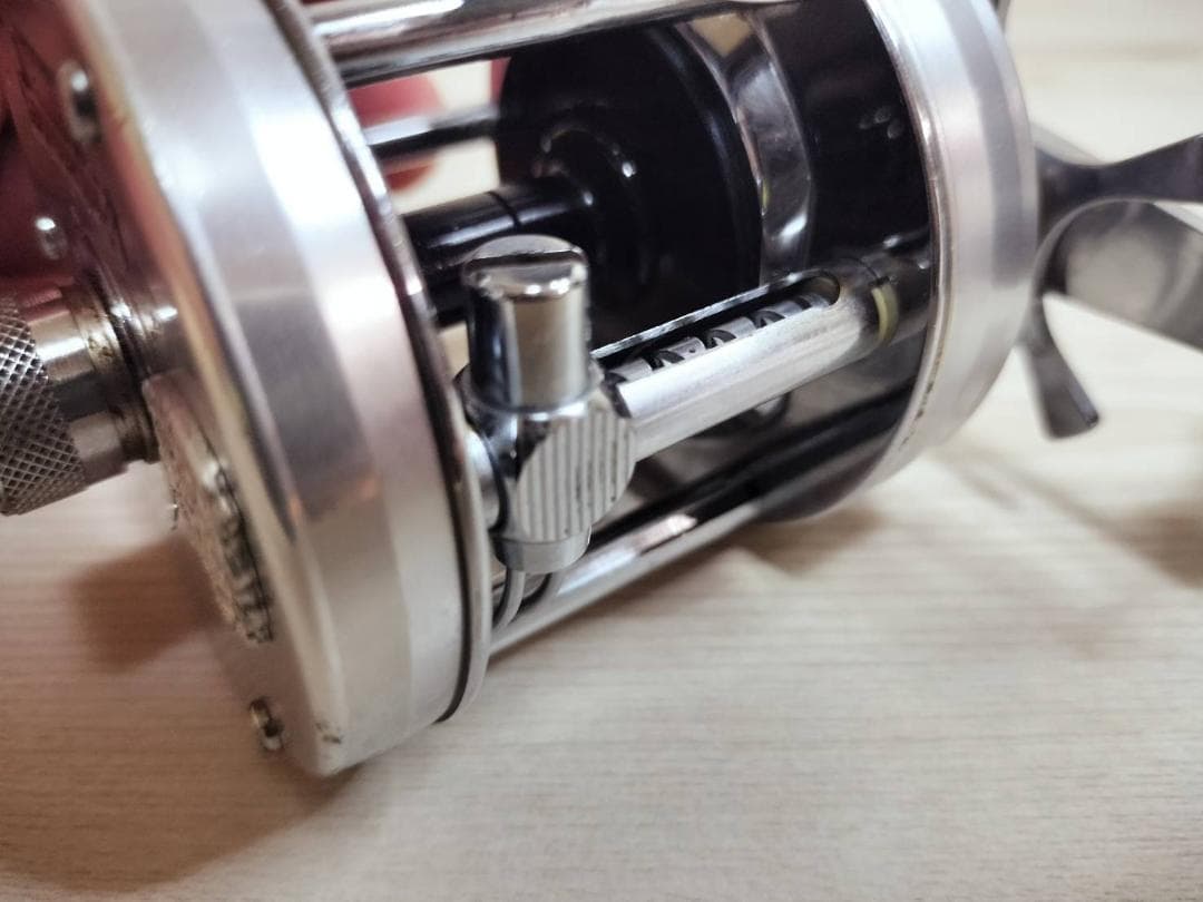 ABU GARCIA アブ アンバサダー 5500c　シルバー　　#780203