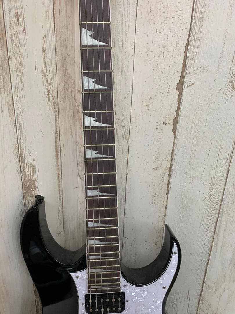 Ibanez エレキギター 黒　ブラック