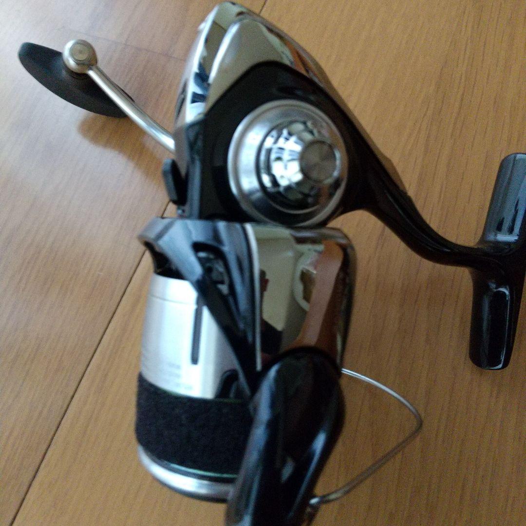 ゆ*う様 Daiwa スピニングリール ブラック/シルバー