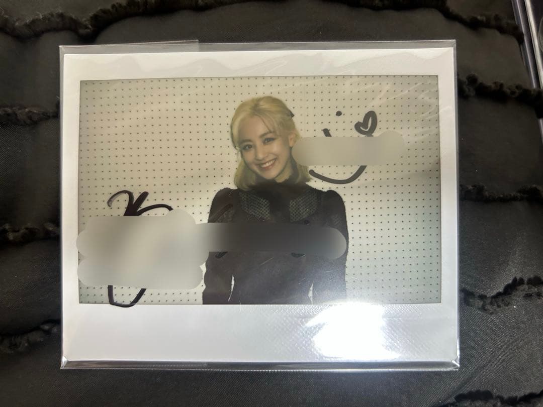 twice ジヒョ 直筆サイン入りチェキ