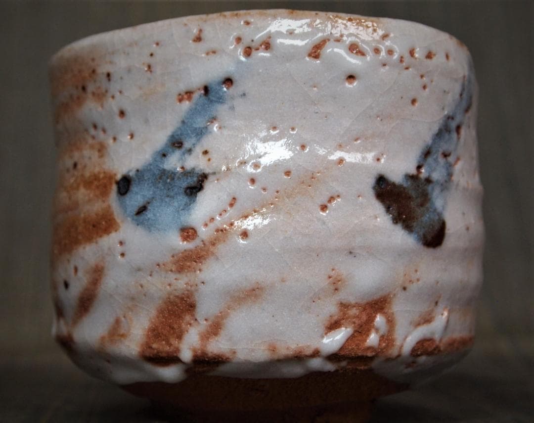 未使用★辻村塊【師＆父：辻村史朗】★志野茶碗★共箱・共布