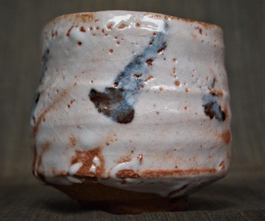 未使用★辻村塊【師＆父：辻村史朗】★志野茶碗★共箱・共布