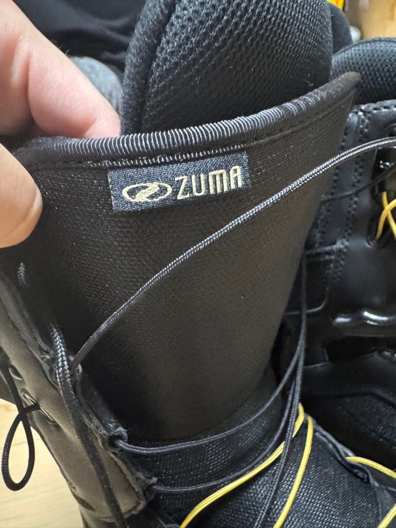 ZUMA スノーボードブーツ ブラック