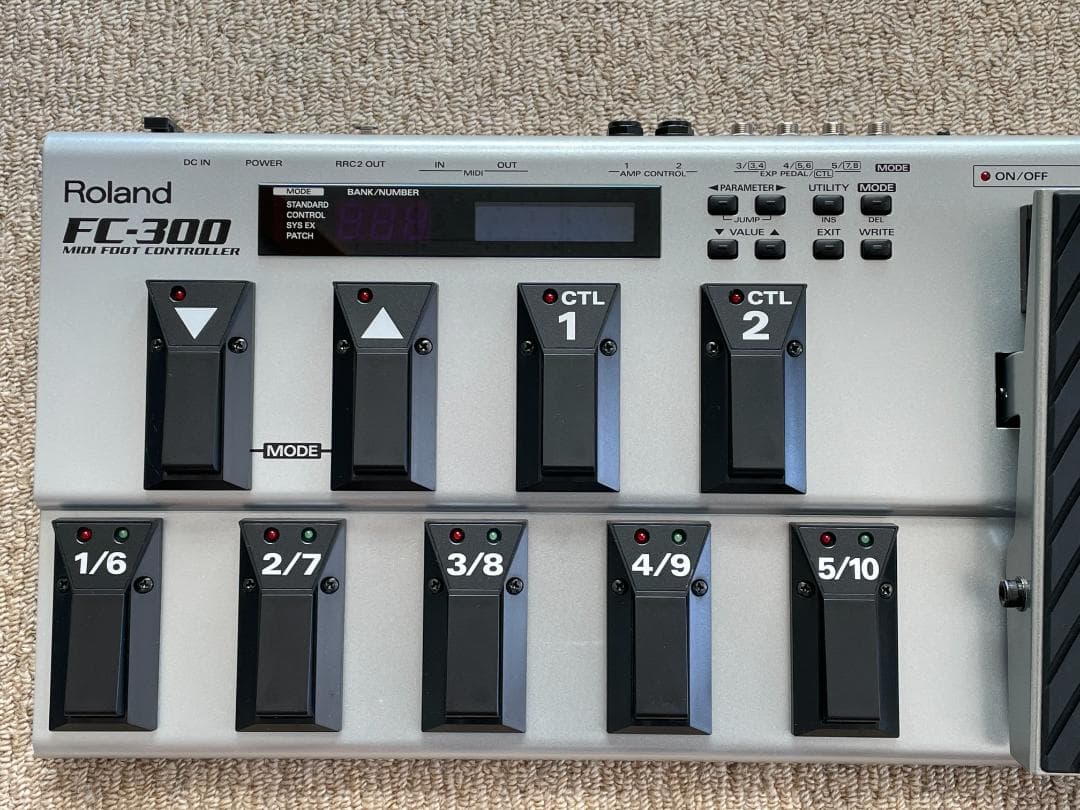 Roland FC-300 MIDIフットコントローラー