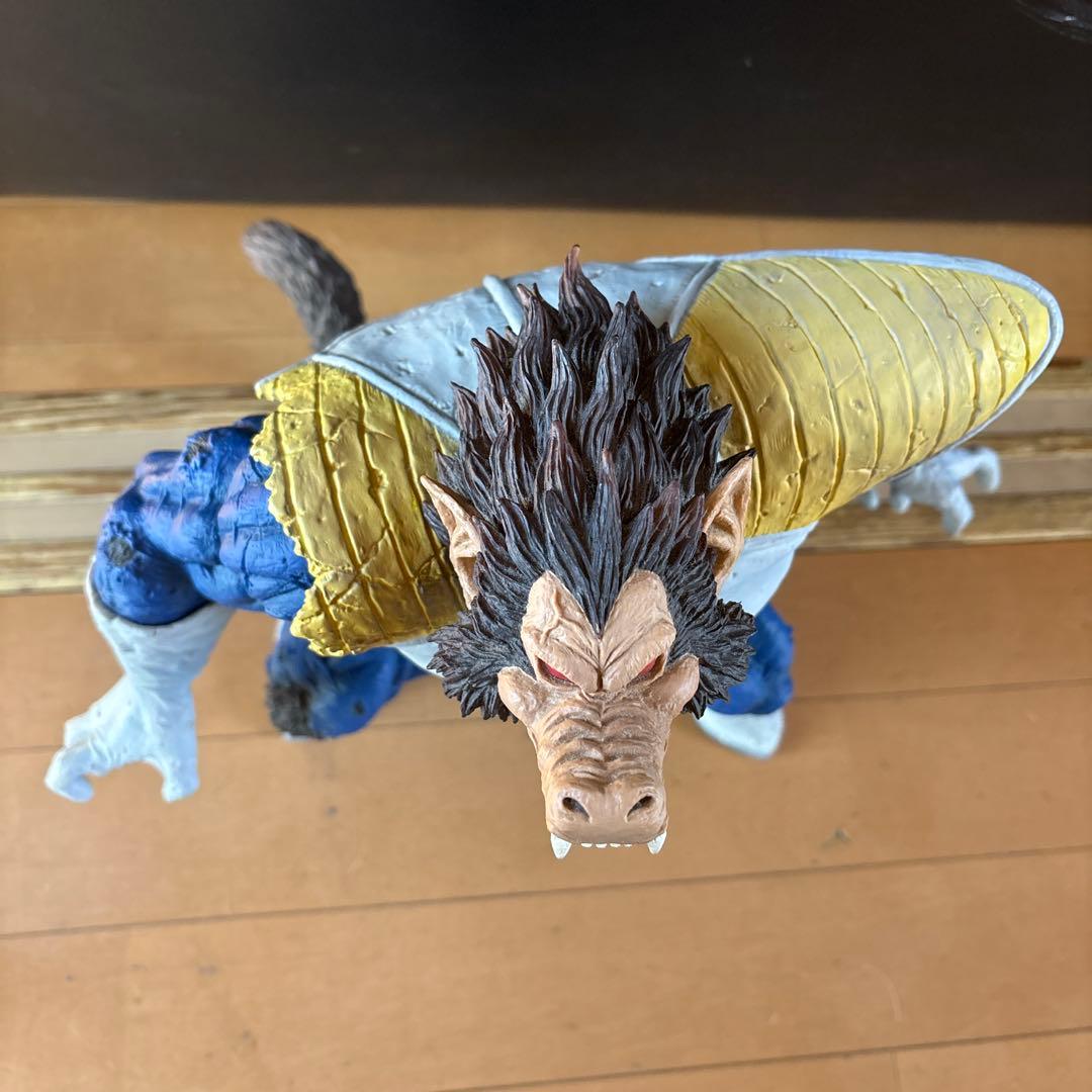 サイヤ人の大猿フィギュア 約20cm