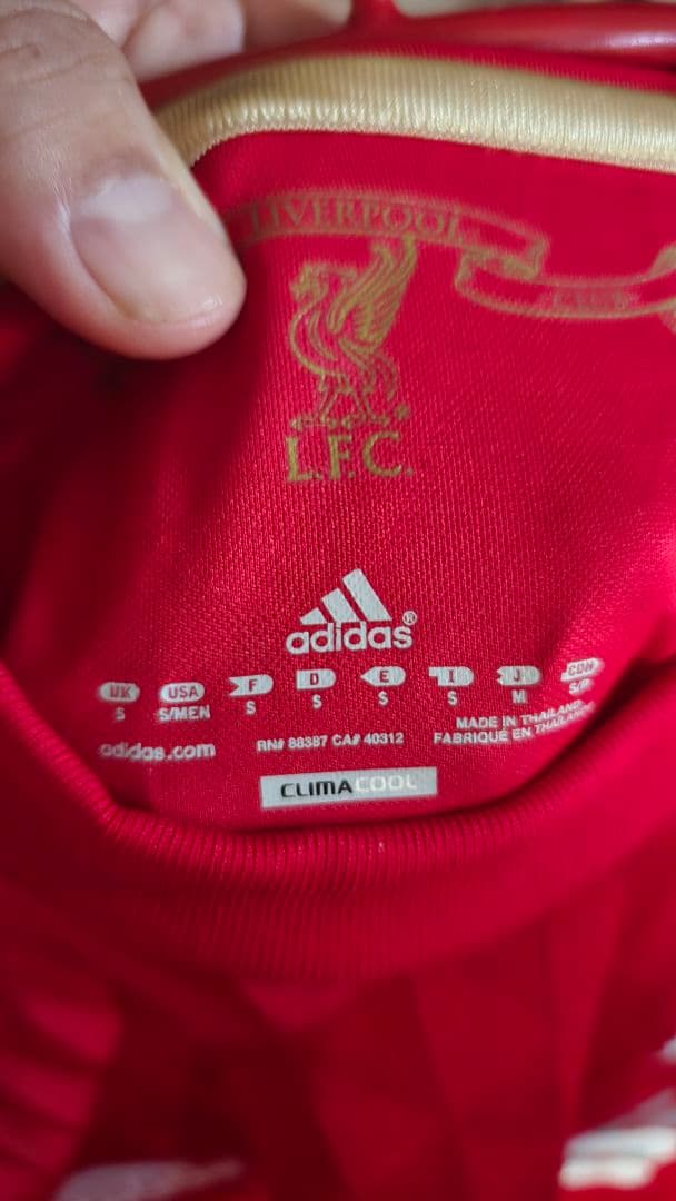 リバプール 【正規品】未使用タグ付き　10/12  スアレス 7