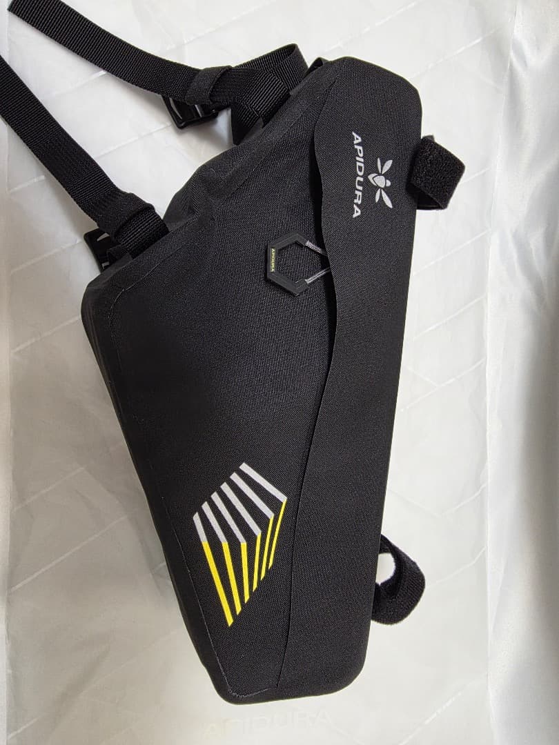 APIDURA レーシング　フレームパック 2.4L