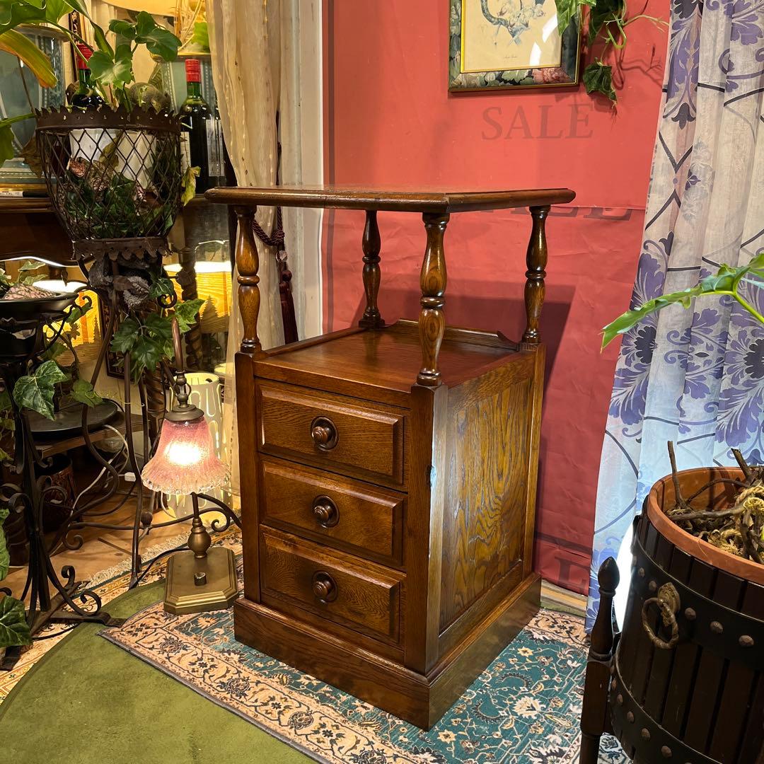 国産ヴィンテージ 北海道　エゾ民芸　アクセントキャビネット