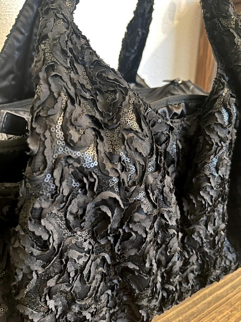 リュクスバーディ コードレースファセットキャリーM / 犬用キャリーバッグ 黒