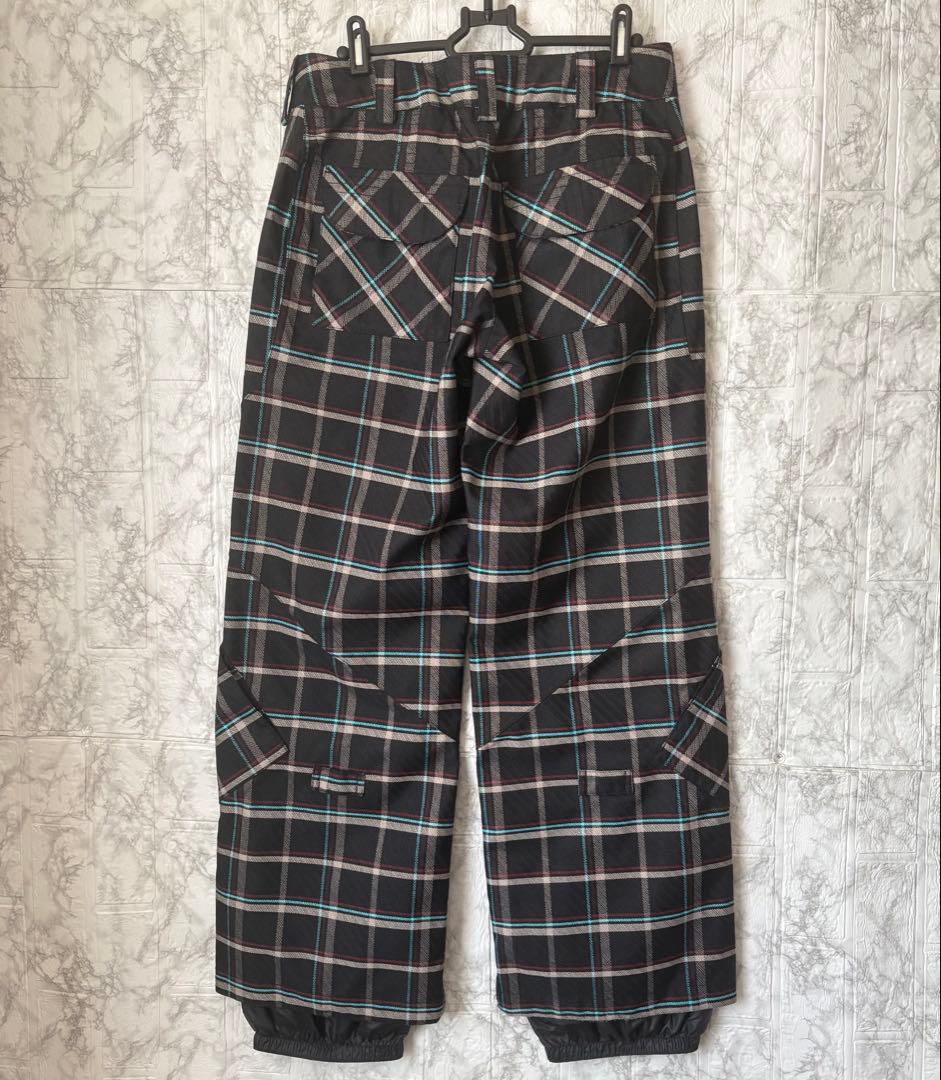 sessionsダウン　burtonパンツ　スノボ・スキーウェア　男女兼用