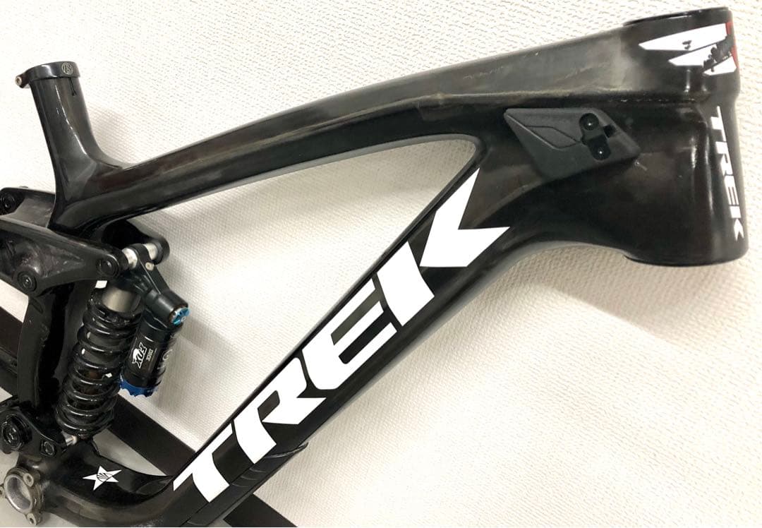 TREK session 9.9 Sサイズ