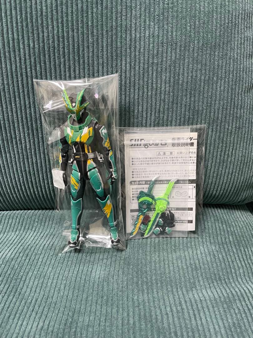 【まとめ売り】『仮面ライダーセイバー S.H.Figuarts 7体セット』