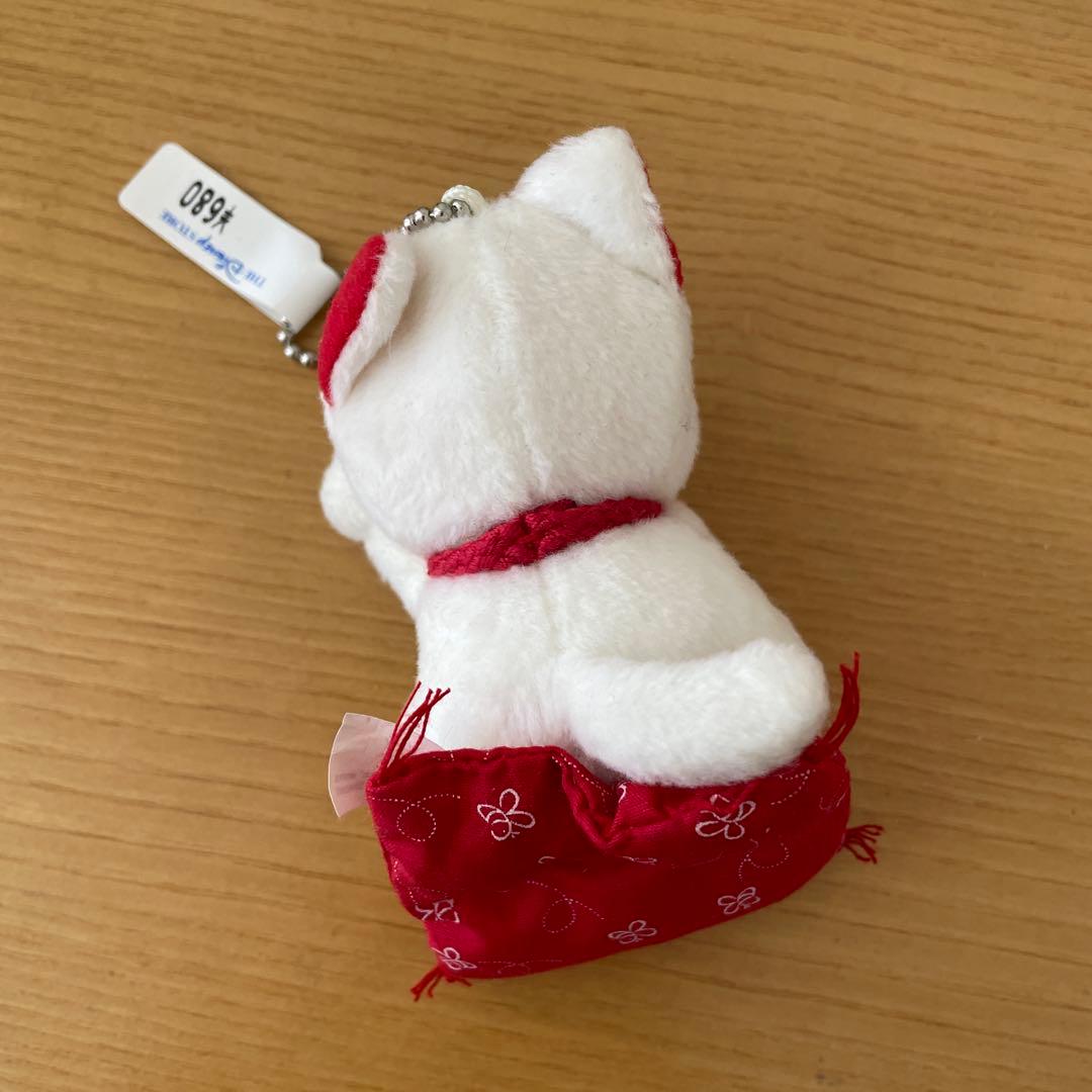 ディズニーストア　プーさん　招き猫　キーホルダーマスコット