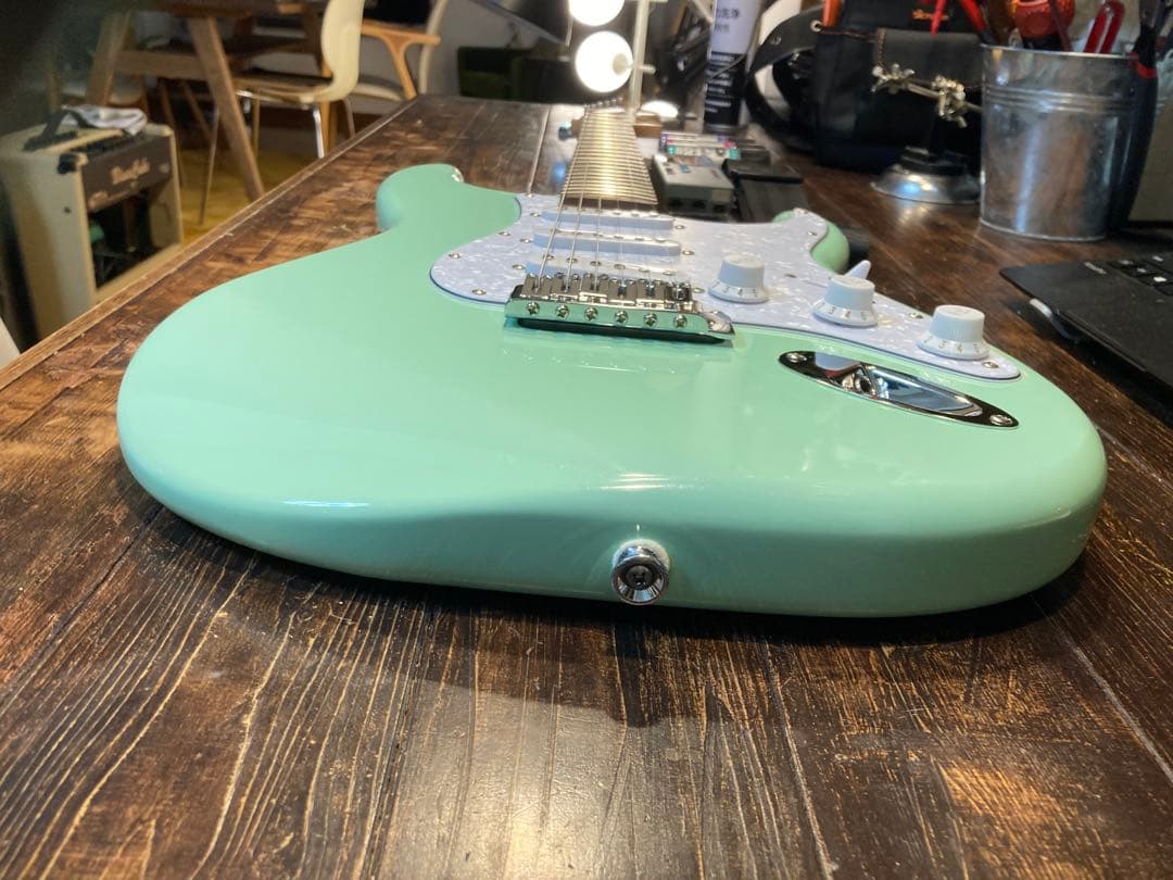 限定カラー　スクワイヤー　アフィニティ　サーフグリーン