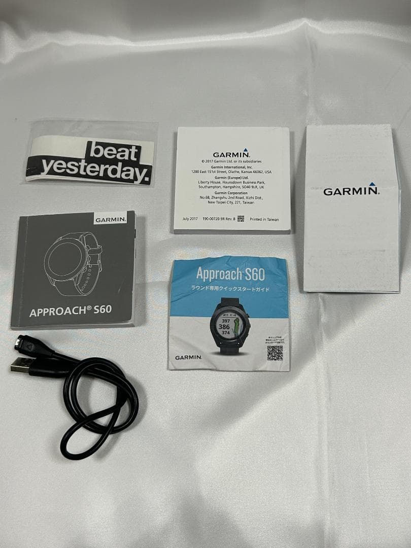 GARMIN Approach S60 GPSゴルフウォッチ　ホワイト
