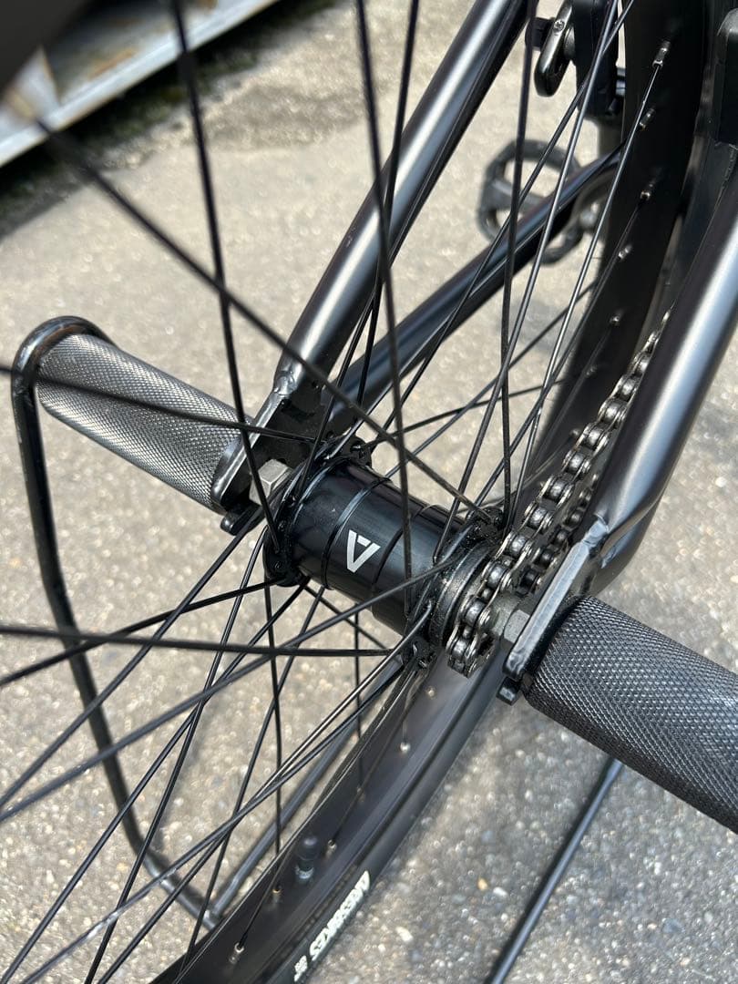 自転車本体 ARES SWORD BMX
