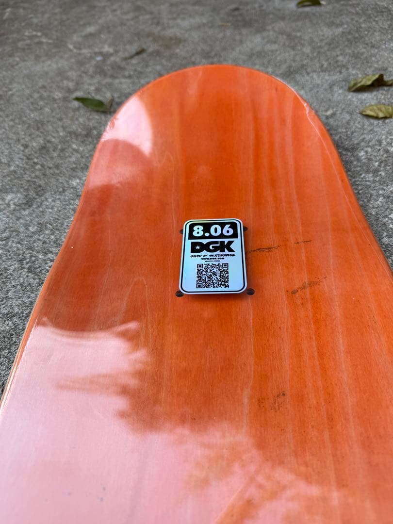 DGK スケボー デッキ 8.06 デッキテープ無料サービス付き
