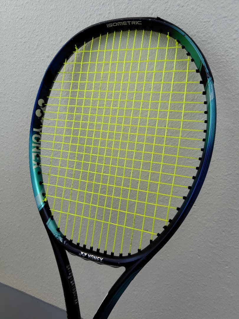 YONEX EZONE98L 285グラム　ヨネックスイーゾーン2022年 G2