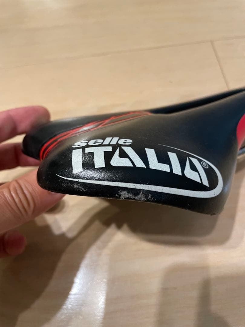 Selle Italia SLRチームエディション ブラック/レッド
