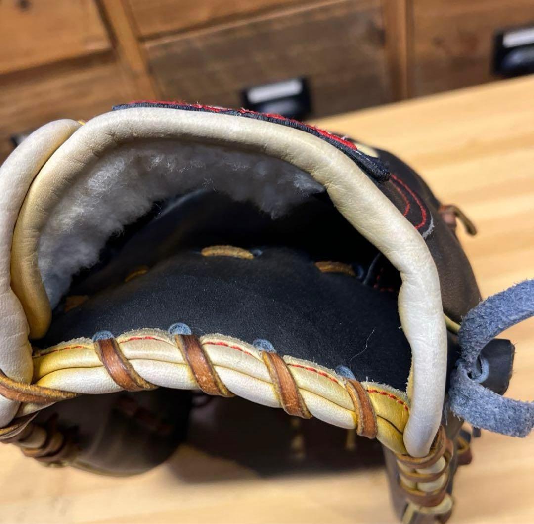 28日まで最終値下げ スラッガー/Slugger 軟式グローブ 黒/黄色