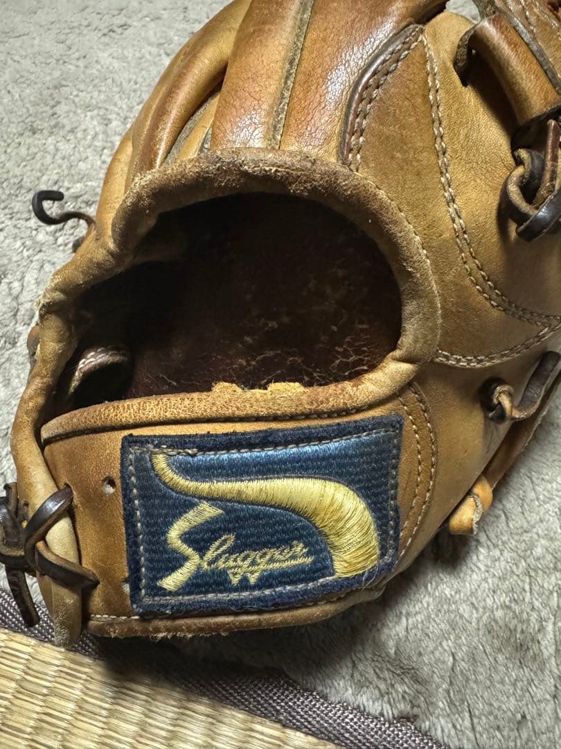 久保田スラッガーのグローブ　グラブ　硬式　片岡易之　治大　slugger 軟式