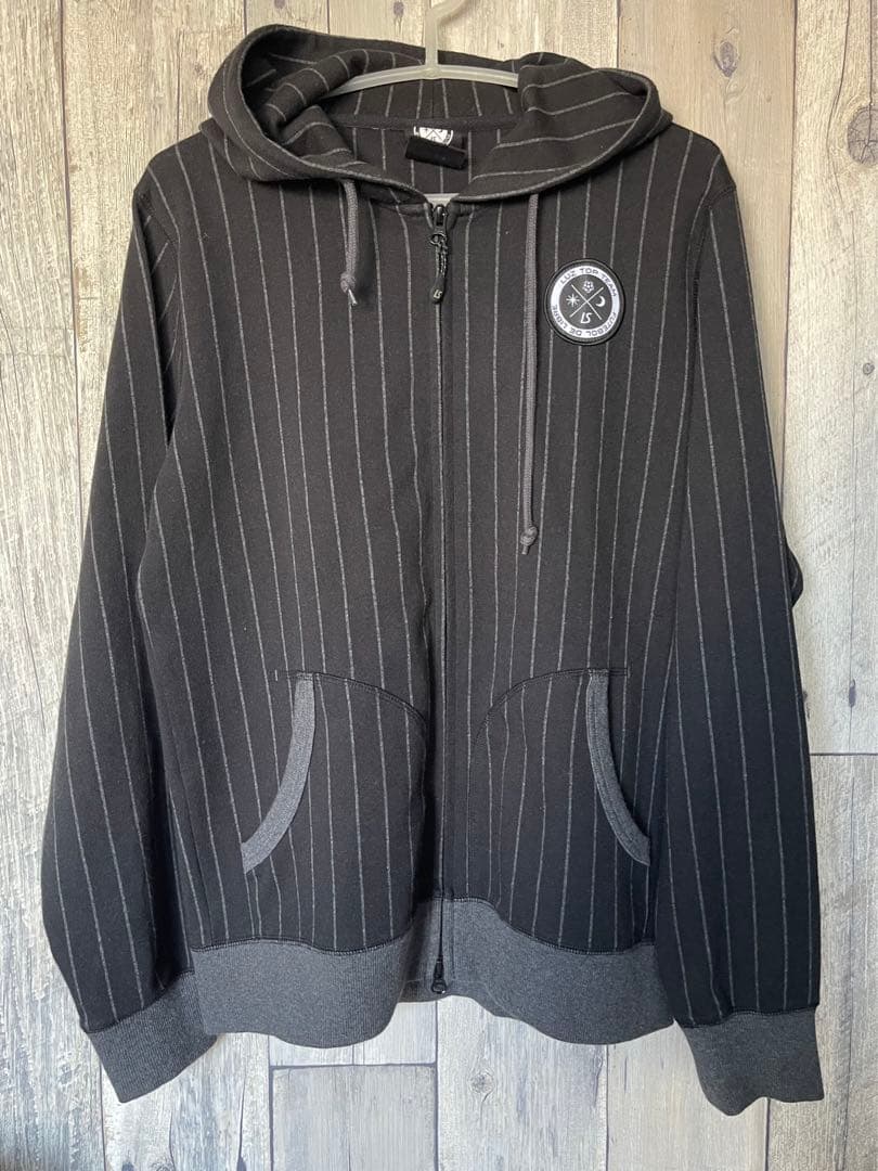 ルースイソンブラ LTT ジップパーカー