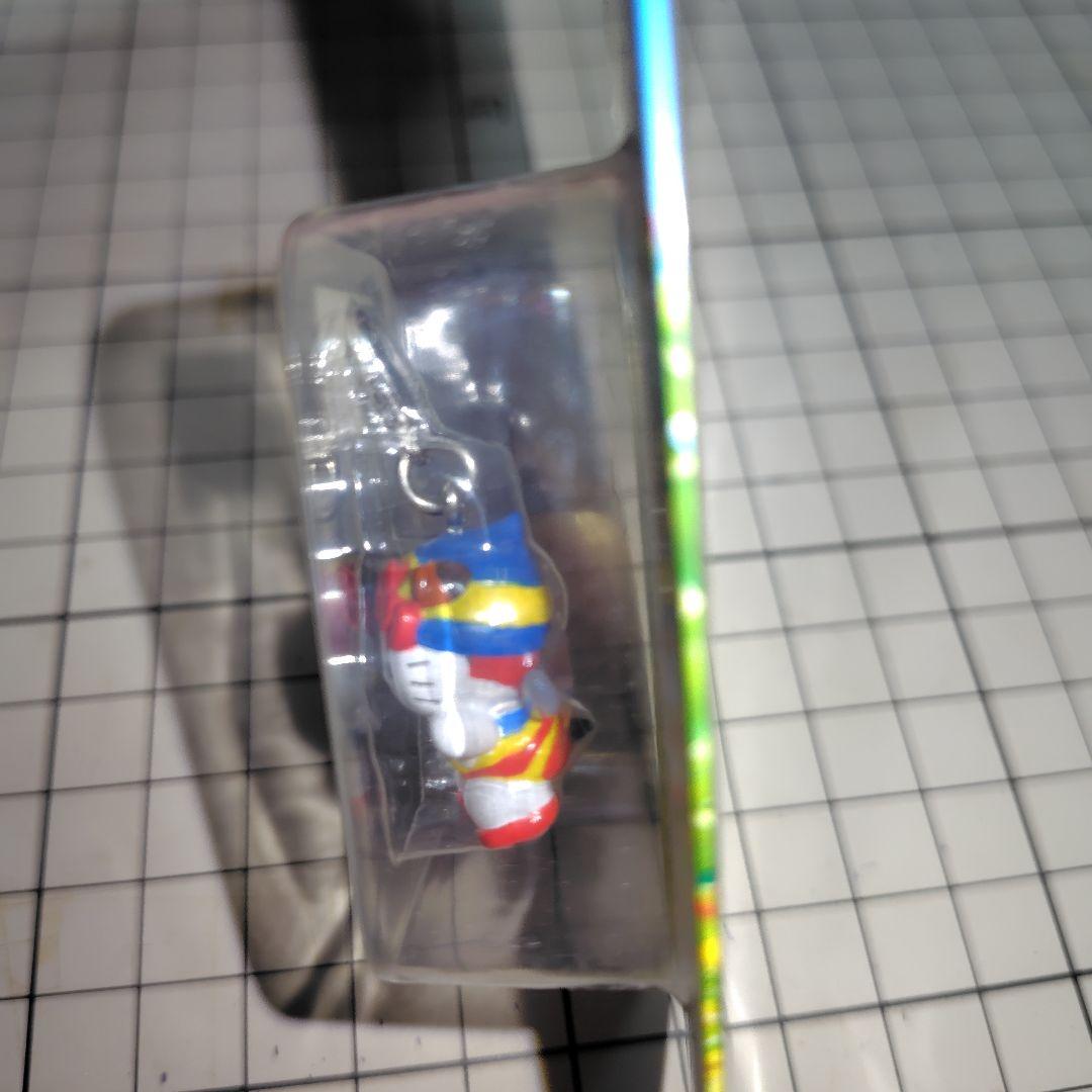 未開封　昆虫物語　みつばちハッチ２０１０　キティファスナーマスコット