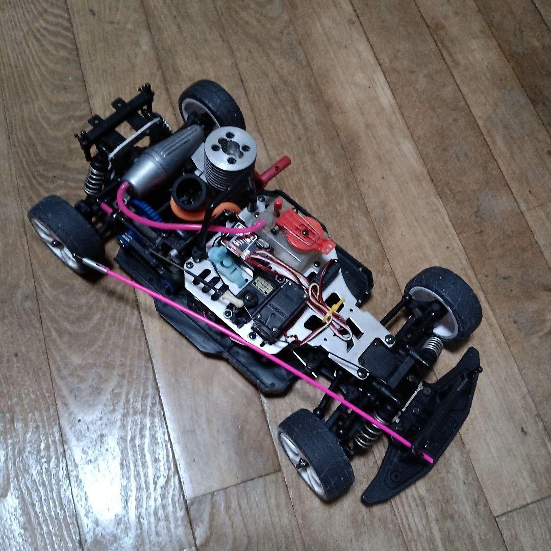 KYOSHO　エンジンカー四駆　ラジコン　模型