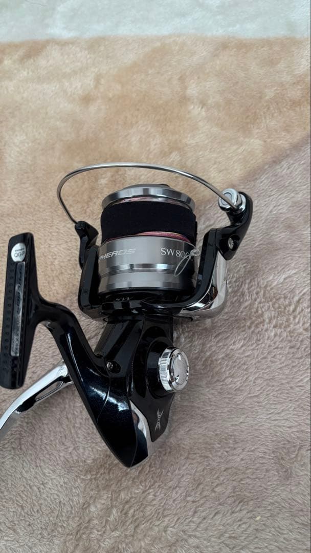 未使用品　/　シマノ SW8000HG スピニングリール