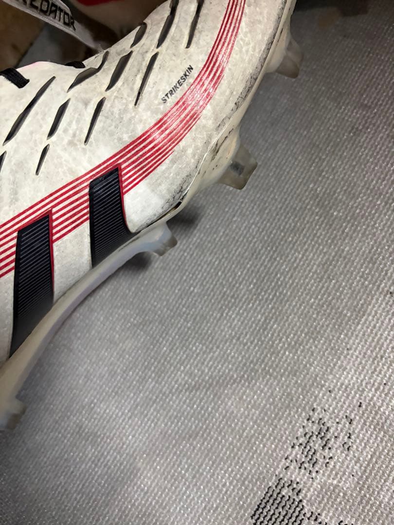 adidas Predator スパイク