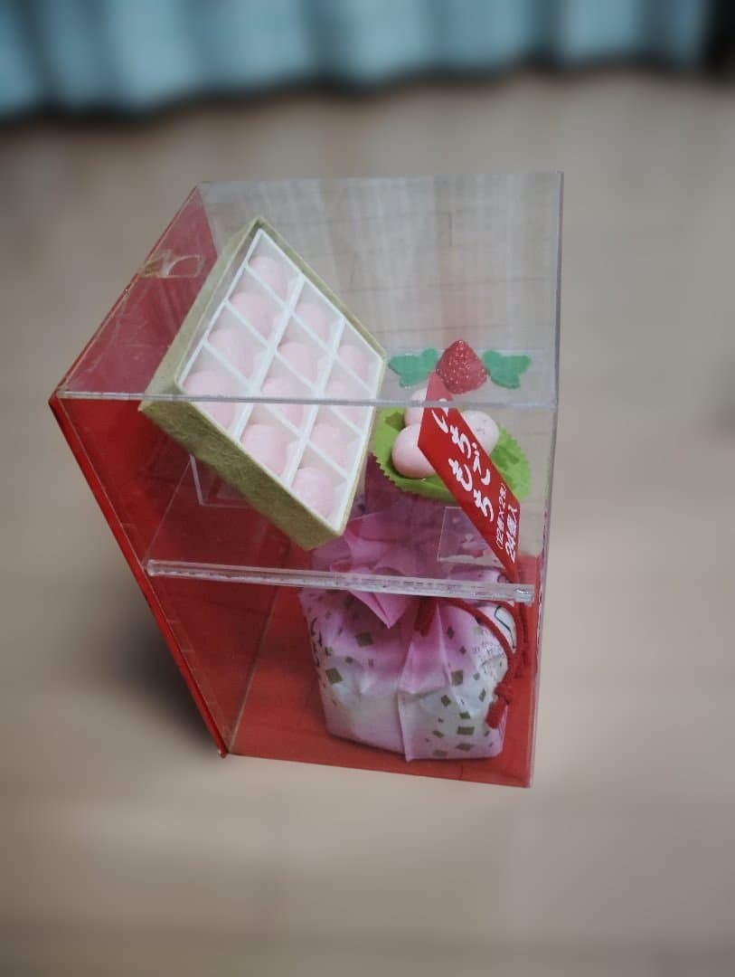 土産物店サンプル　いちごもち 24個入 キティちゃんデザイン