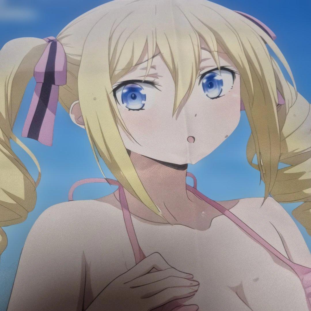 アンジェリーナ=クドウ=シールズビキニキャラクターB1タペストリー