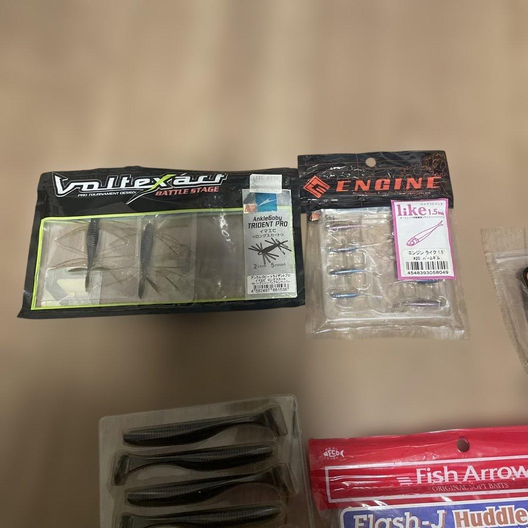 バス釣り ワーム 大量まとめ売り 未開封多め おまけ付き